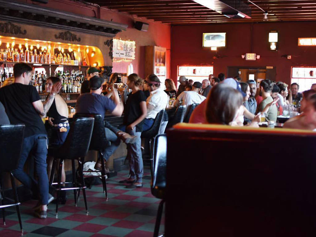 27 Best Bars for a Drink in Austin, Texas