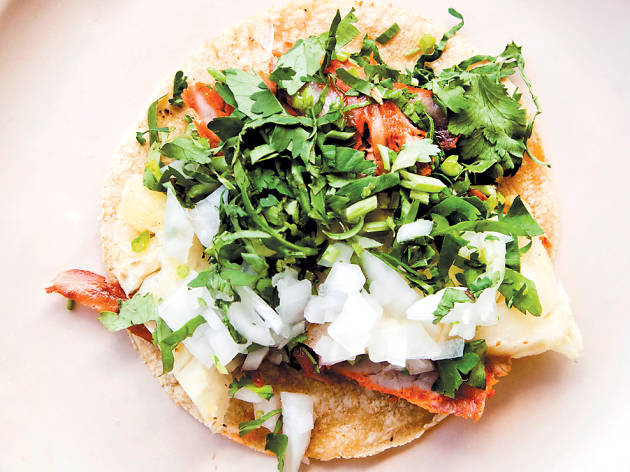 taco al pastor de Juan Bisteces taco al pastor de Juan Bisteces