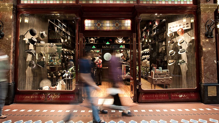 Dạo bước mua sắm tại Trung tâm thương mại cổ điển Strand Arcade - The Strand Arcade, Sydney CBD