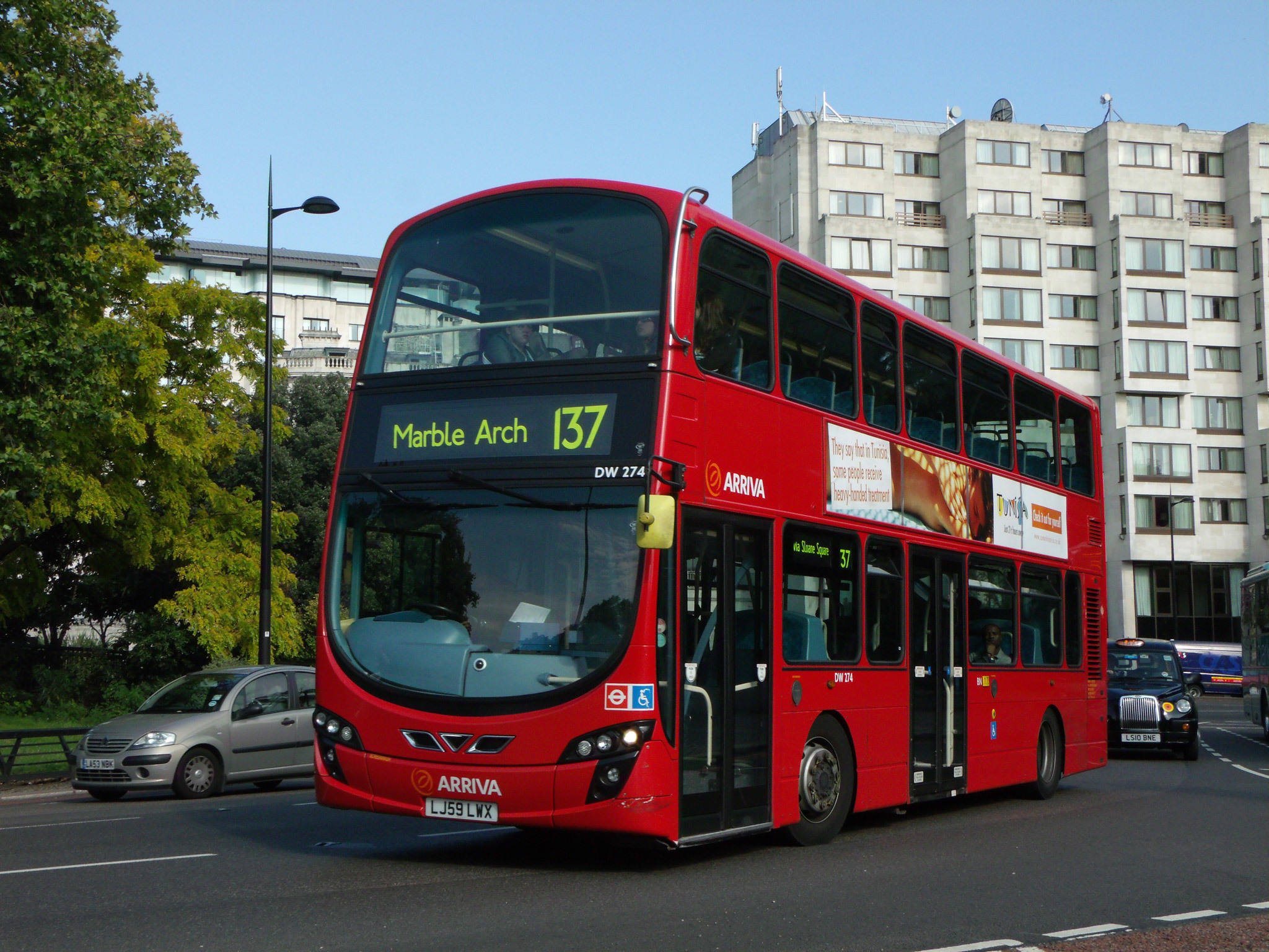 Public Transportation In London - Transport Informations Lane
