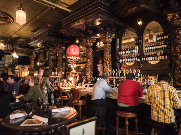 Oscar Wilde Bars In Flatiron New York