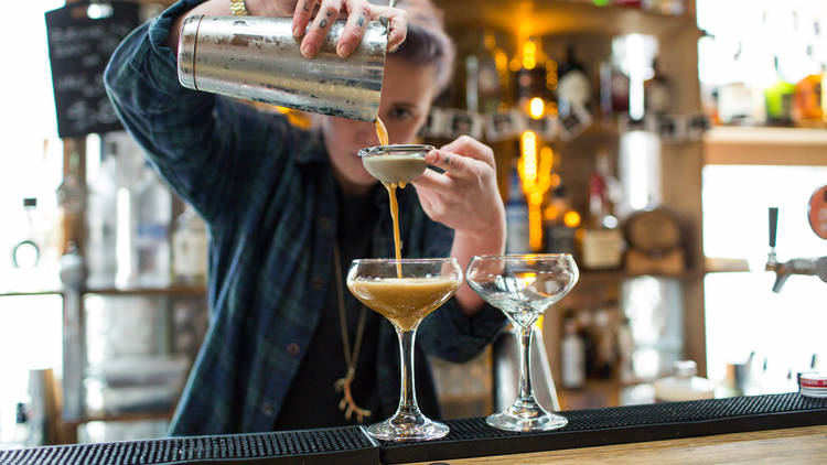 Bartender at Ferdydurke