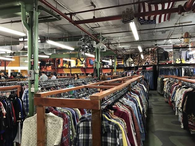 levi's outlet brooklyn