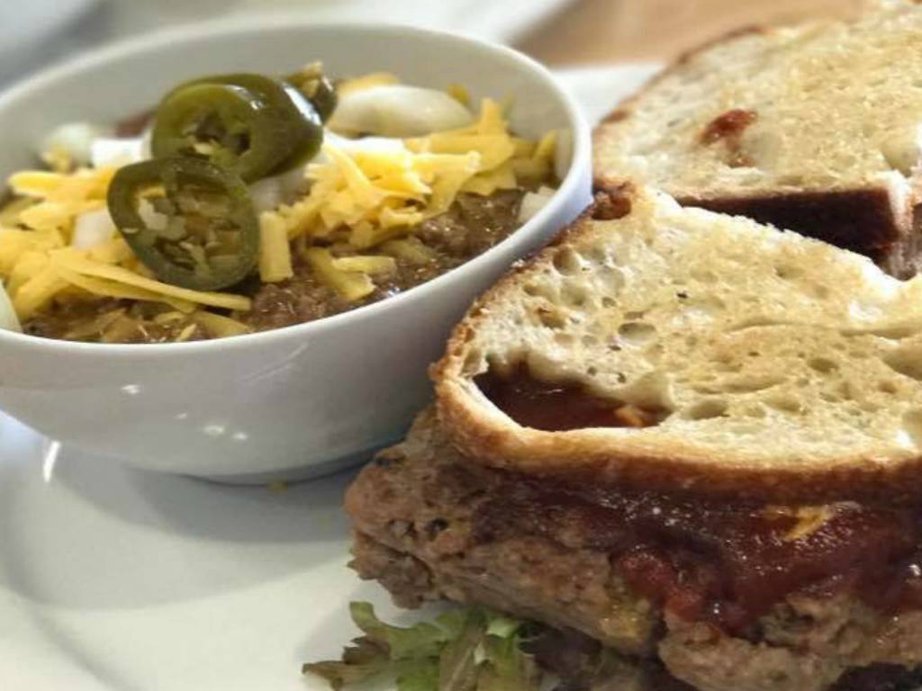 Try These 11 Best Chili Bowls in Austin