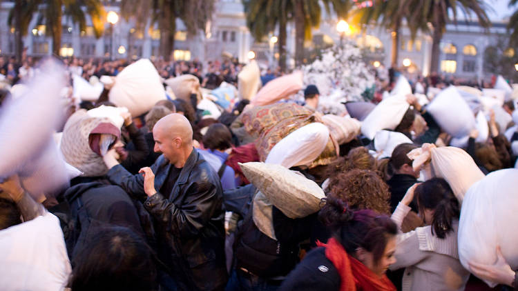 The great San Francisco Valentine's Day pillow fight