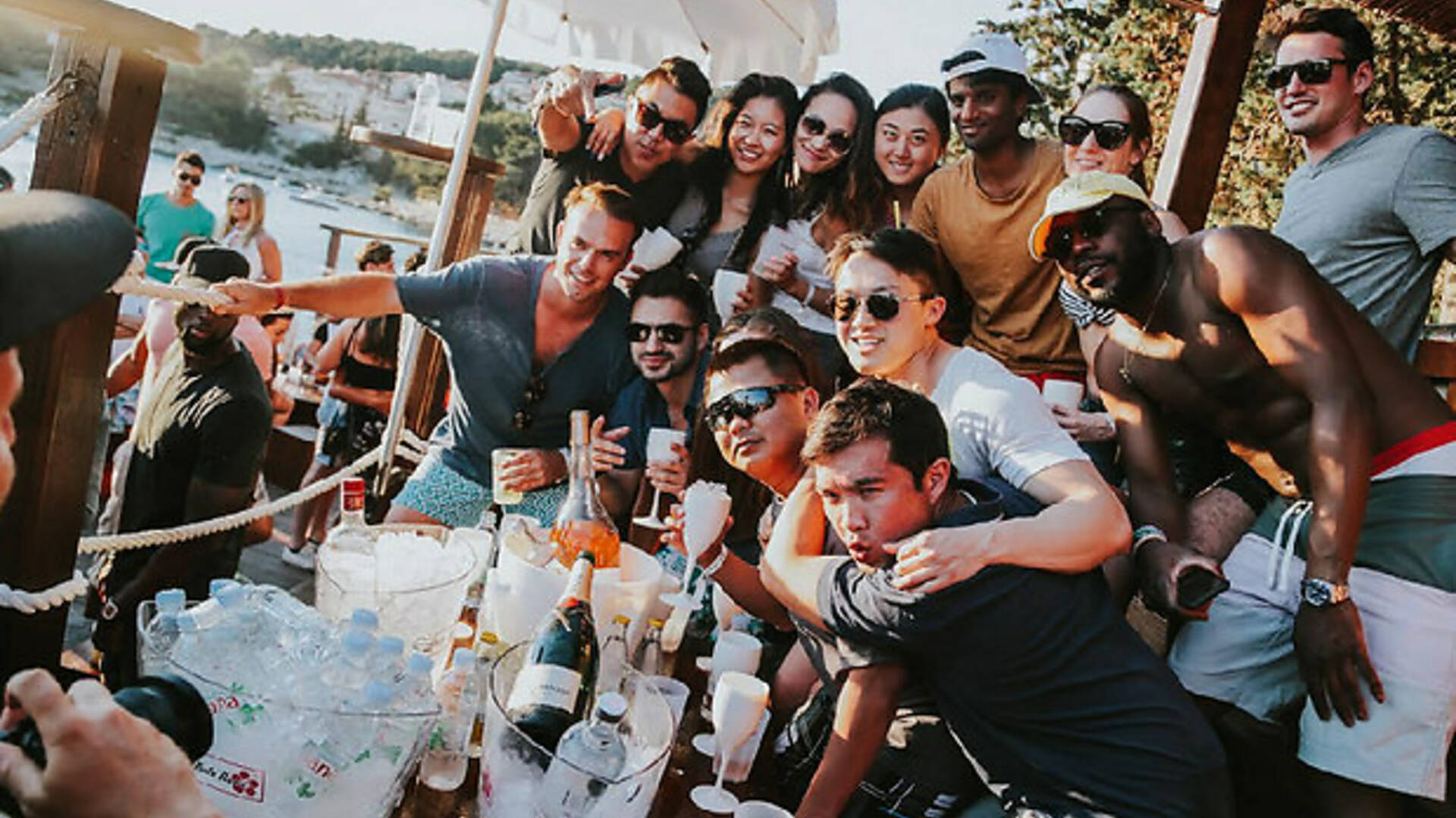 Hula Hula Beach Bar | Bars and pubs in Hvar, Croatia