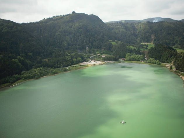 Dip your toes in Lagoa do Fogo Dip your toes in Lagoa do Fogo