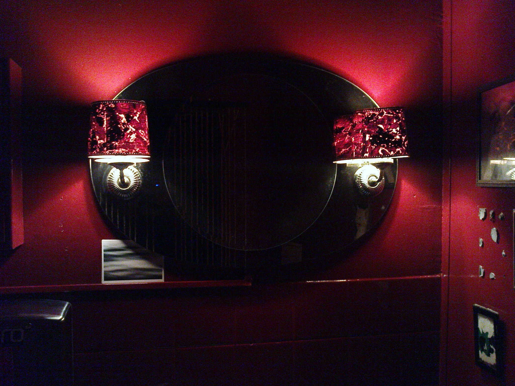 5 Hidden Bars in Berlin to Discover Before the Secret’s Out