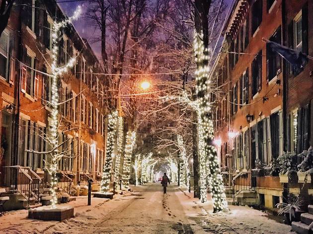 Addison Street Lights Addison Street Lights in Rittenhouse Square look especially pretty after snowfall