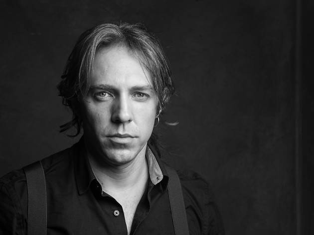Nando Pradho/Javert