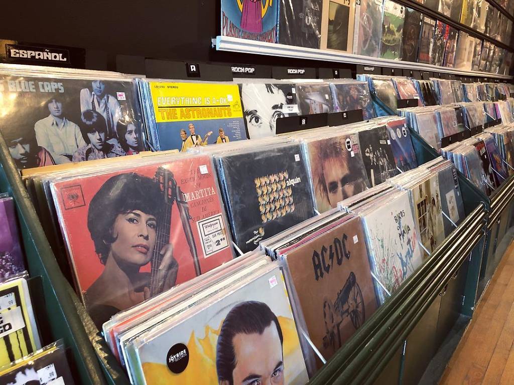 Your Guide To Record Store Day Events in Chicago