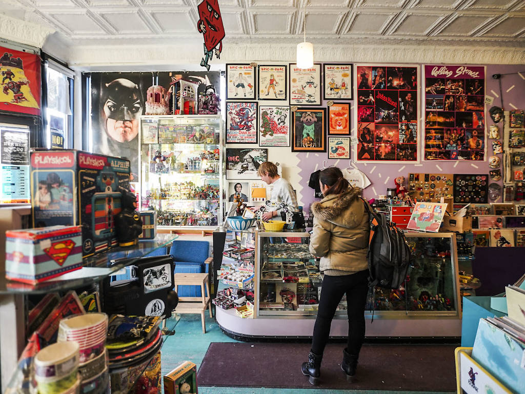 20 Best Record Stores in Chicago for Vinyl, CDs and More
