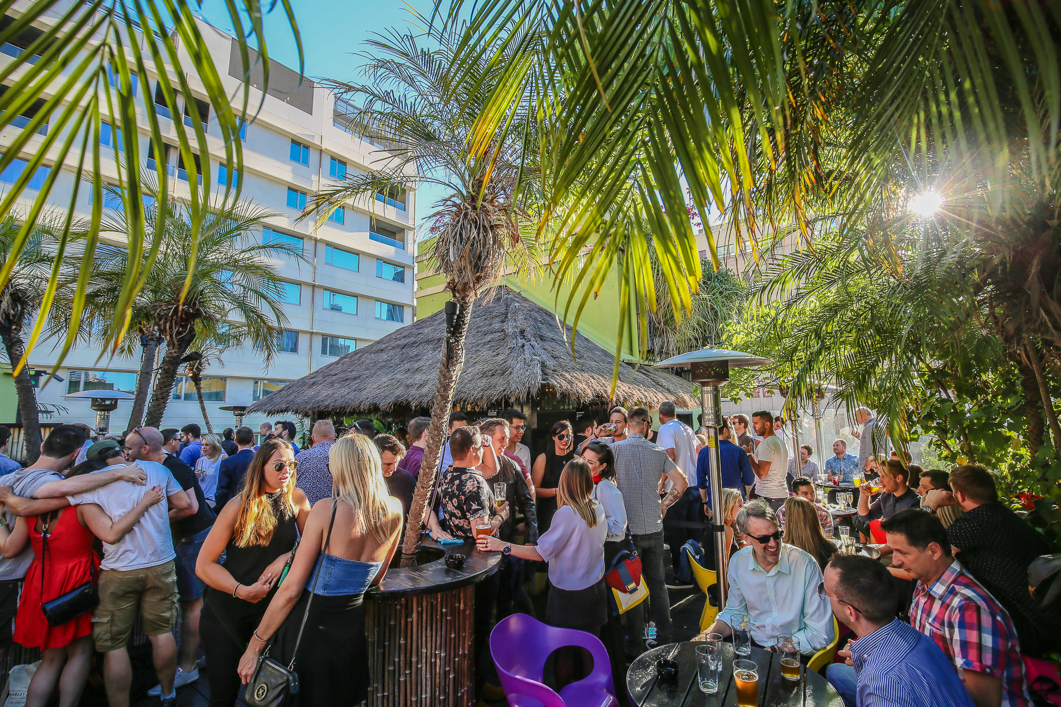 Carlton Club Bars in Melbourne, Melbourne