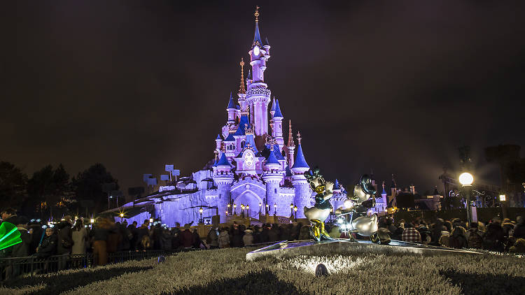 Disney castle - Time Out Disneyland paris and Mastercard Creative Solutions