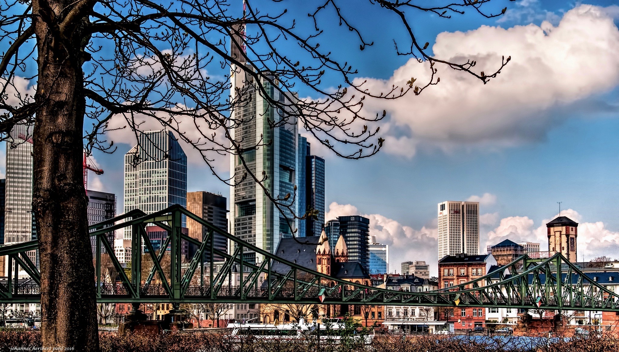 Where to Stay in Frankfurt: the Ultimate Neighbourhood Guide