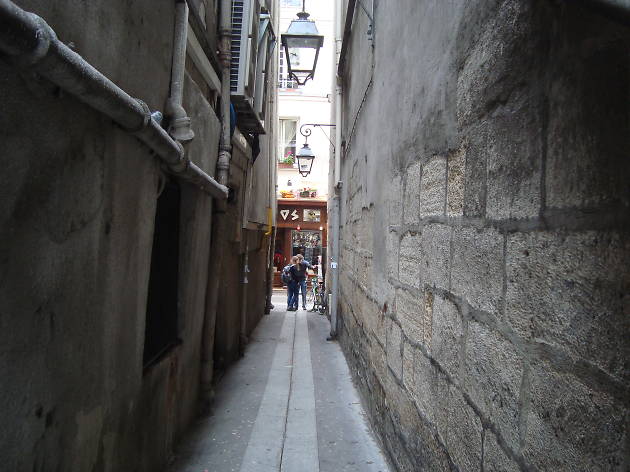 Rue du Chat-qui-pêche Rue du Chat-qui-pêche