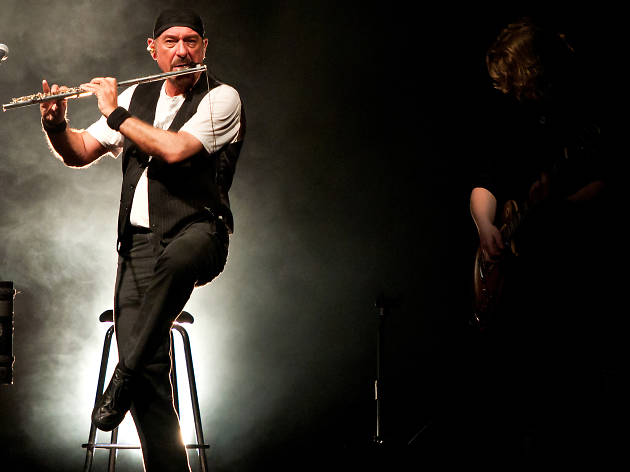 And for the fall...Jethro Tull And for the fall...Jethro Tull