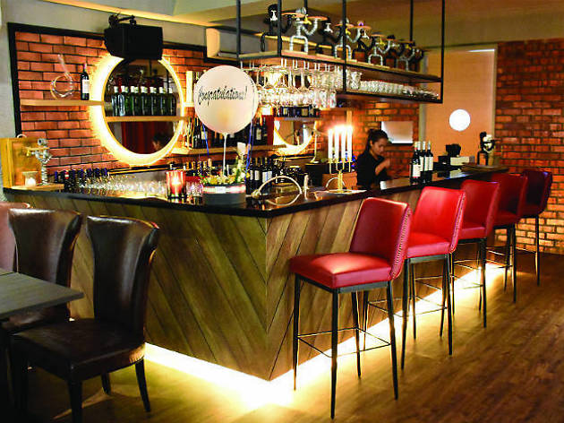 Chateau Decanter Bars And Pubs In Ttdi Kuala Lumpur