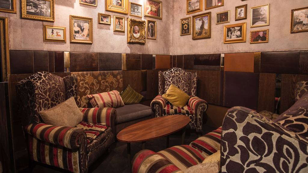 Gin Palace Cocktail bar in the CBD