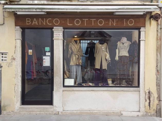 Banco Lotto No 10, Venice Banco Lotto No 10, Venice, shop, fashion