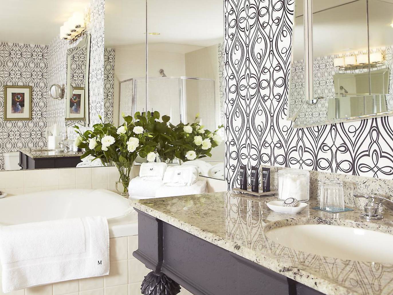 11 San Francisco Hotels with Hot Tubs in the Room 2023