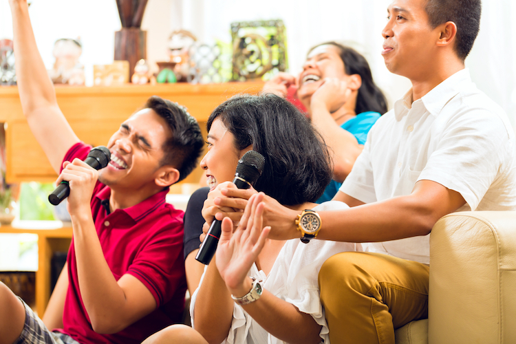 18 Of The Best Karaoke Songs That Every Singaporeans Adds To Their KTV Queue