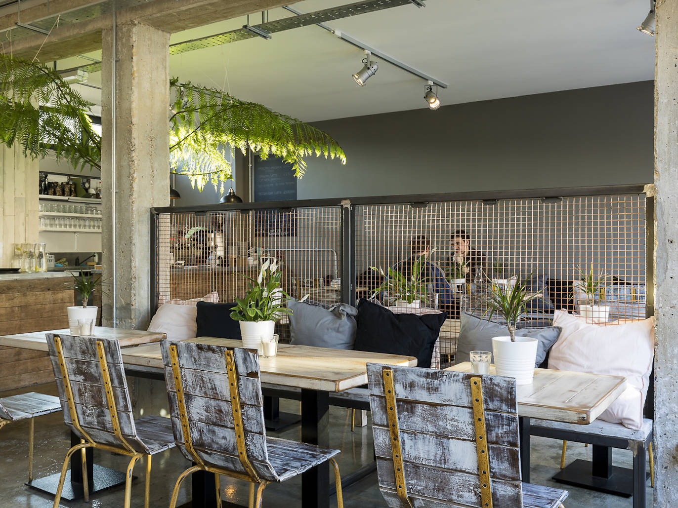 The Best Restaurants in Hoxton 16 Hip Hangouts