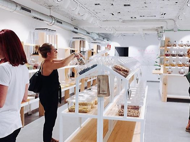Barcelona ya tiene un supermercado libre de plástico Yes Future, la primera tienda 'Zero Waste' de Barcelona