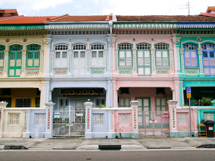 Get to know the Peranakans