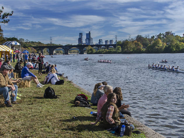 Dad Vail Regatta Dad Vail Regatta is an annual tradition on the Schuylkill River in Philadelphia