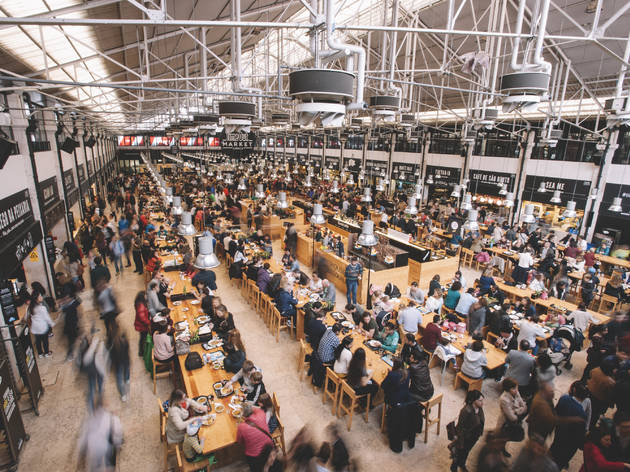 Time Out Market Lisbon receives international Award recognising it as one of the most visionary concepts in the European foodservice sector Time Out Market Lisbon receives international Award recognising it as one of the most visionary concepts in the European foodservice sector