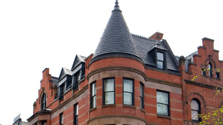 Alternative: The Royal Tenenbaums house