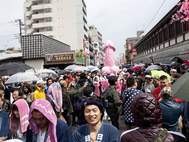 かなまら祭り