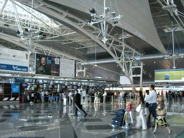 Aeroporto Francisco Sá Carneiro Aeroporto Francisco Sá Carneiro