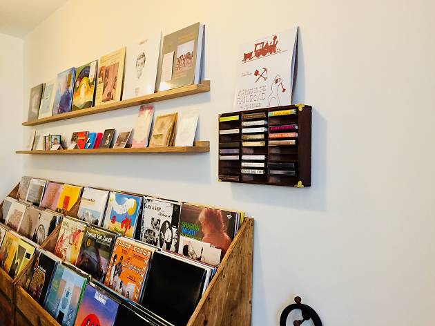 Comets Café & disques © Charline Lecarpentier