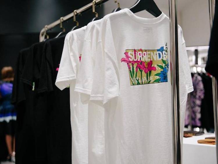 Supreme shop clothing singapore