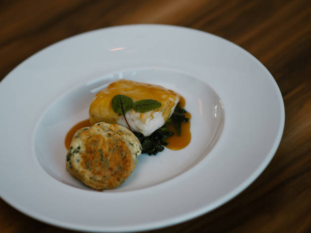 Pescada com soufflé de grelos Pescada com soufflé de grelos