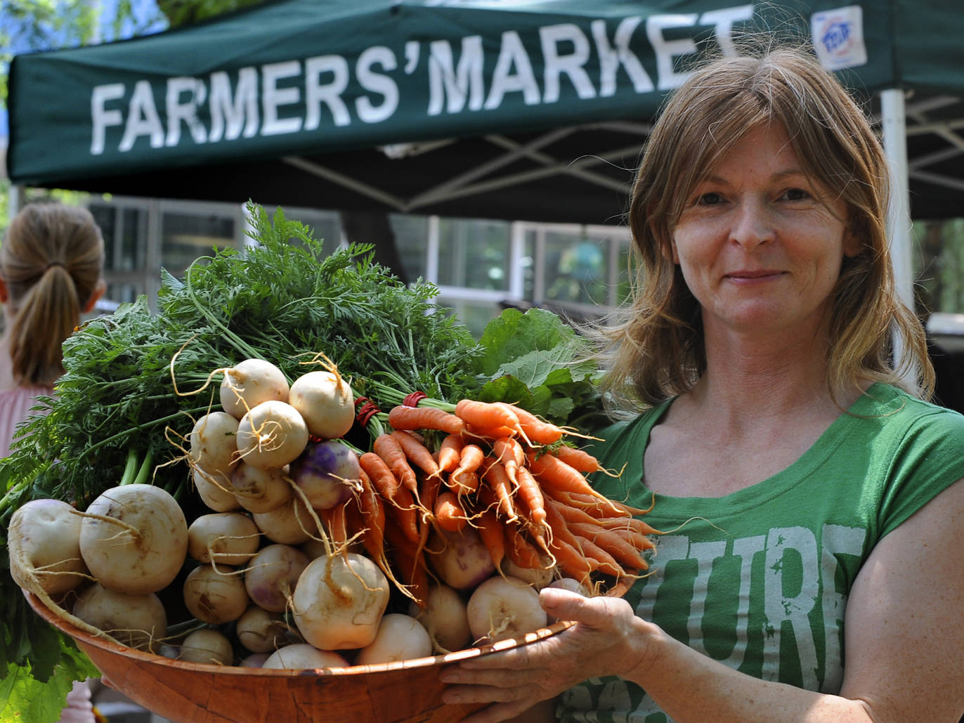 golden farms market philadelphia