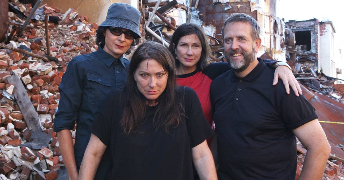 Sexy girls naked fucking