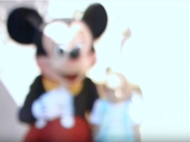 Disneyland, mon vieux pays natal Disneyland, mon vieux pays natal