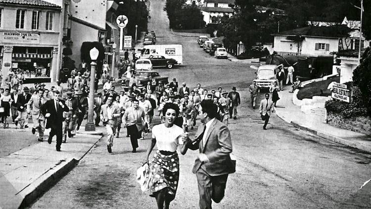 L'Invasion des profanateurs de sépultures (1956)