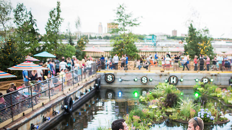 Spruce Street Harbor Park