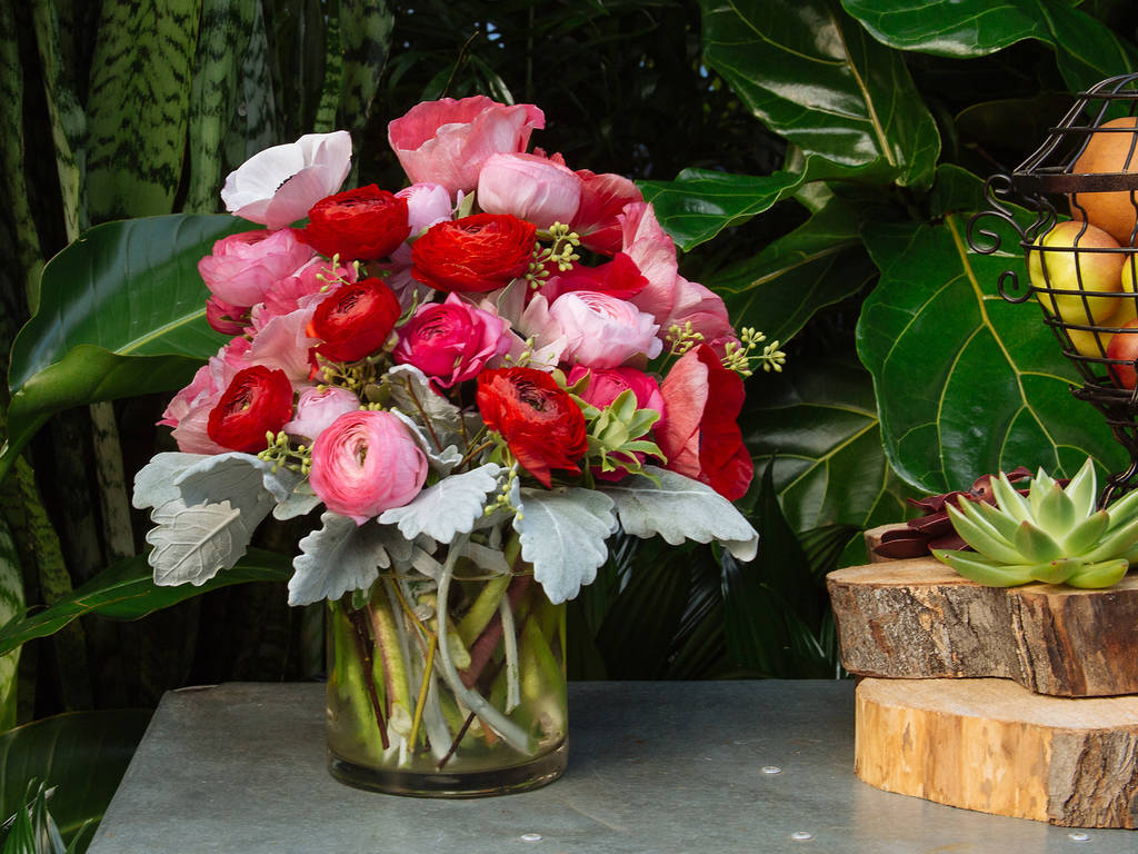 Flower Delivery in NYC 16 Best Online Flower Delivery Stores