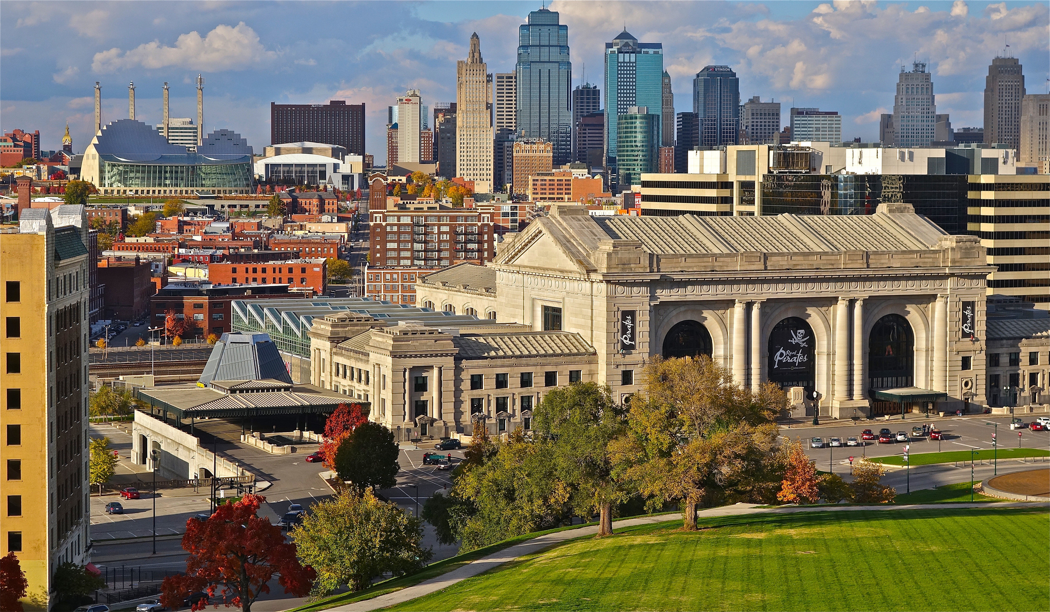 Kansas City, Missouri 2024, Ultimate Guide To Where To Go, Eat & Sleep in Kansas  City