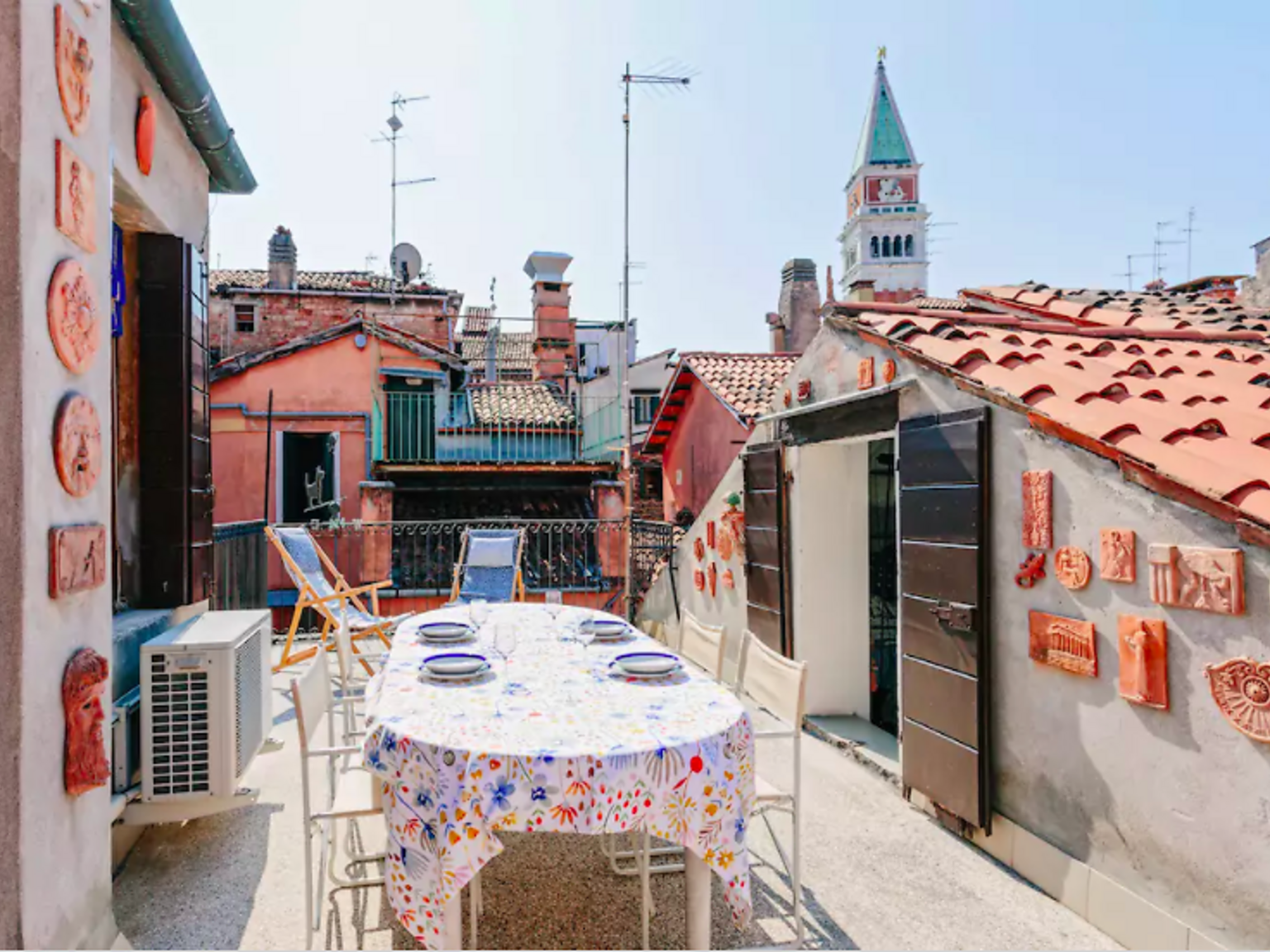 The Best Airbnbs in Venice Best Places to Stay in Venice