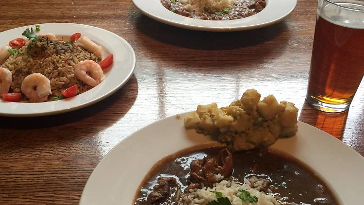 Acadia brings cajun fare to Philadelphia. 