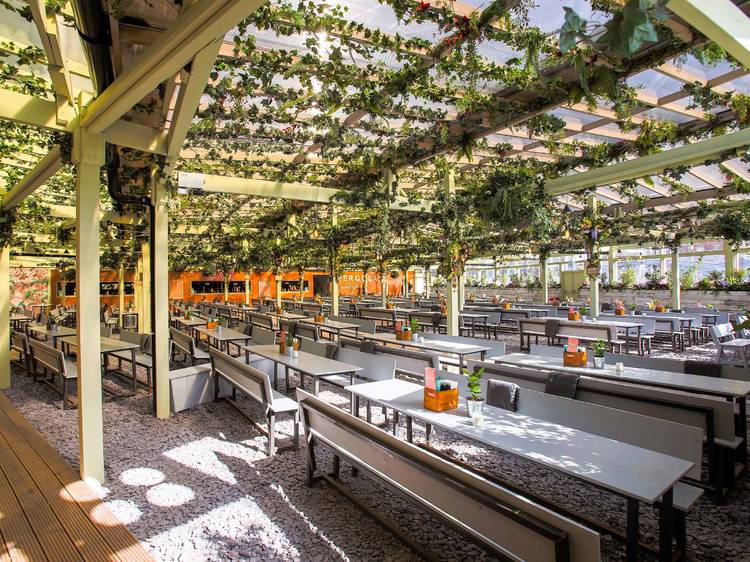 Best Outdoor Bars In London For Spring and Summer Drinking