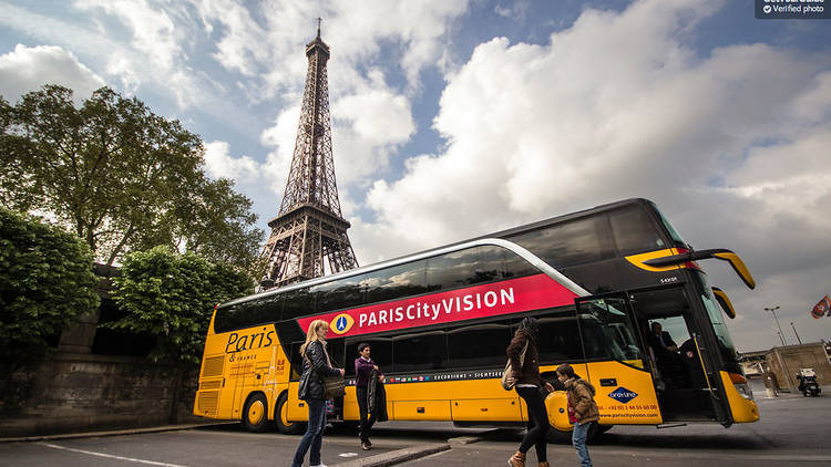 Magtfulde Hjelm designer The Best Paris Bus Tours | Things to Do in Paris