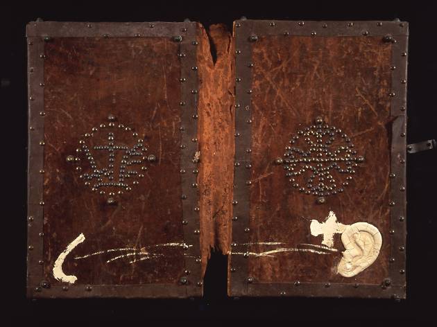 La luz negra. Tradiciones secretas en el arte desde los años cincuenta La luz negra. Tradiciones secretas en el arte desde los años cincuenta