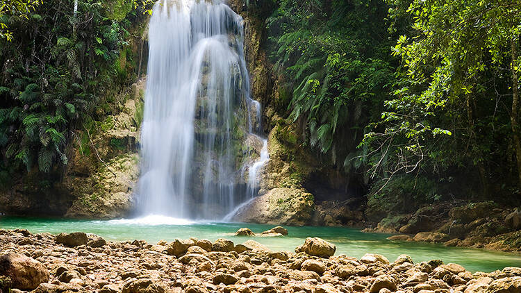 Go canyoning on the Damajagua River